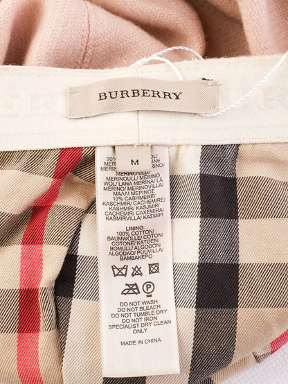 Excellent Burberry White Wool Cap Size M with Check Lining