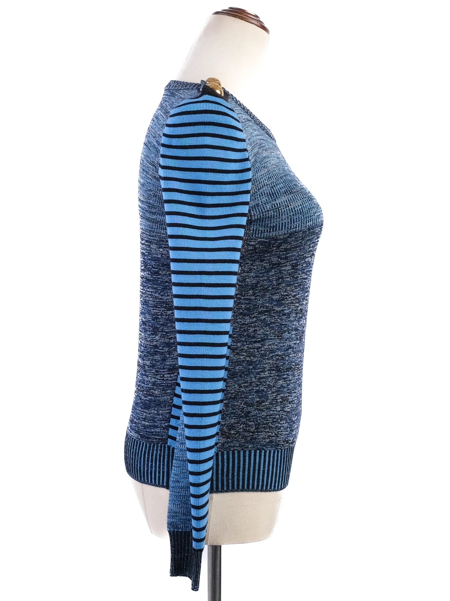excellent gucci womenõs blue wool sweater xs with striped sleeves