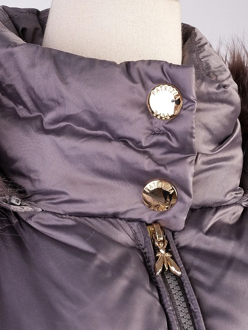 good patrizia pepe gray puffer coat xs with fur-trimmed hood