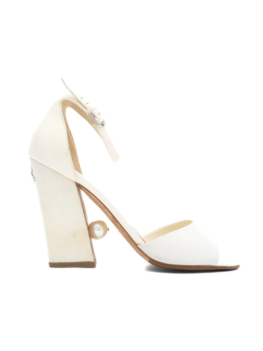 Average Chanel Yellow High Heeled Shoes Size 38.5 with Pearl Detail