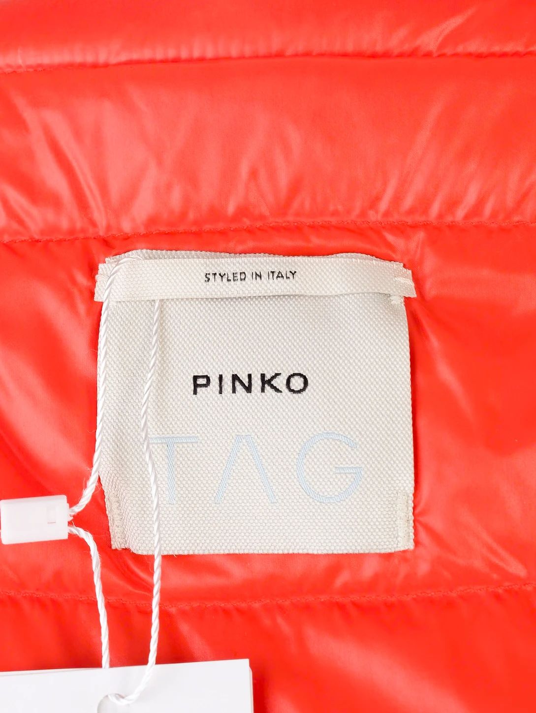 excellent pinko red nylon short-sleeved puffy jacket size s