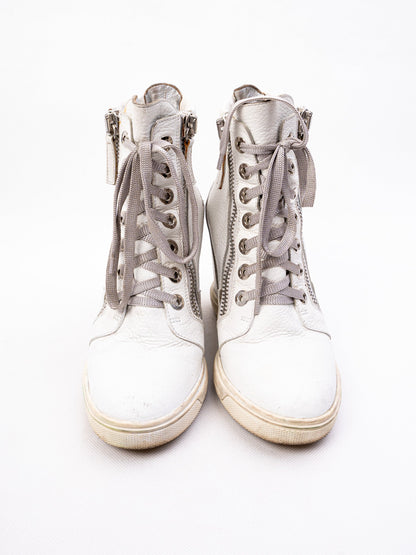 Average Condition Gianmarco Lorenzi White Leather High-Top Sneakers 36