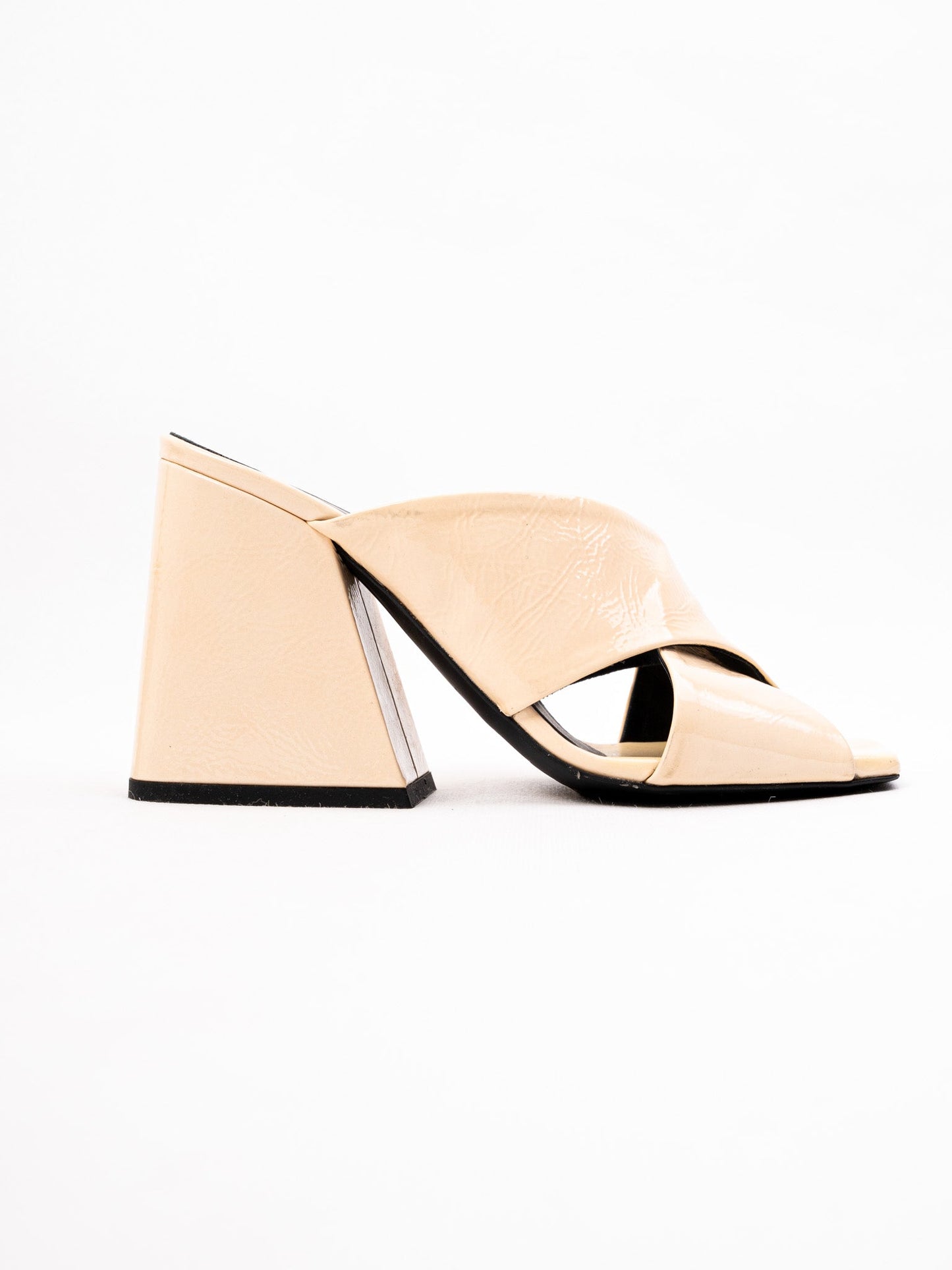 excellent r&renzi white leather mules with high block heel