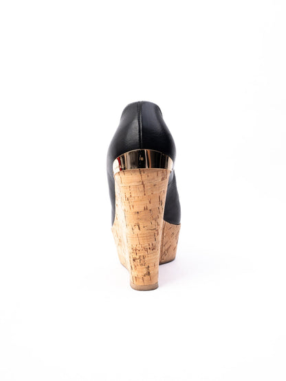 Excellent R&Renzi Black Leather Wedge Shoes Size 36 with Cork Heels