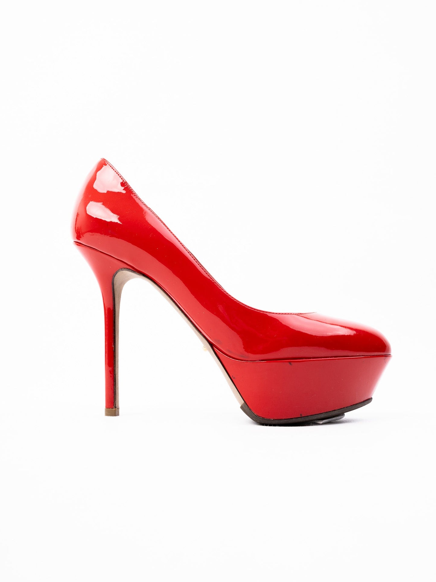 average condition sergio rossi red leather high-heeled shoes size 36.5