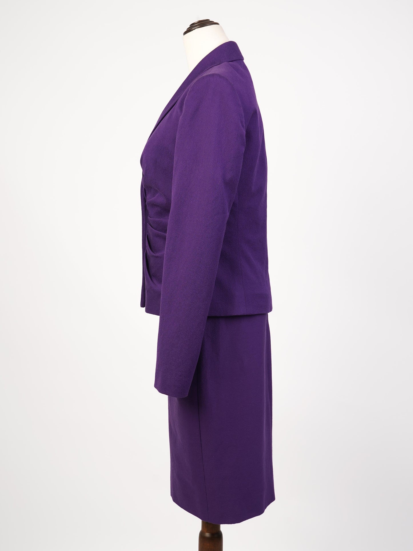 excellent versace women’s purple cotton suit size m blazer & skirt