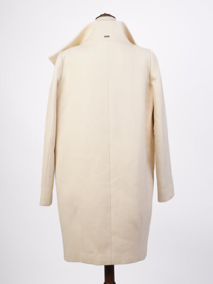 Herno White Wool Coat Size S Excellent Condition Minimalist Design