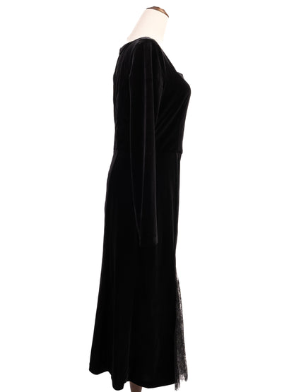 Excellent 12storeez Black Long-Sleeved Dress Size M with Lace Details