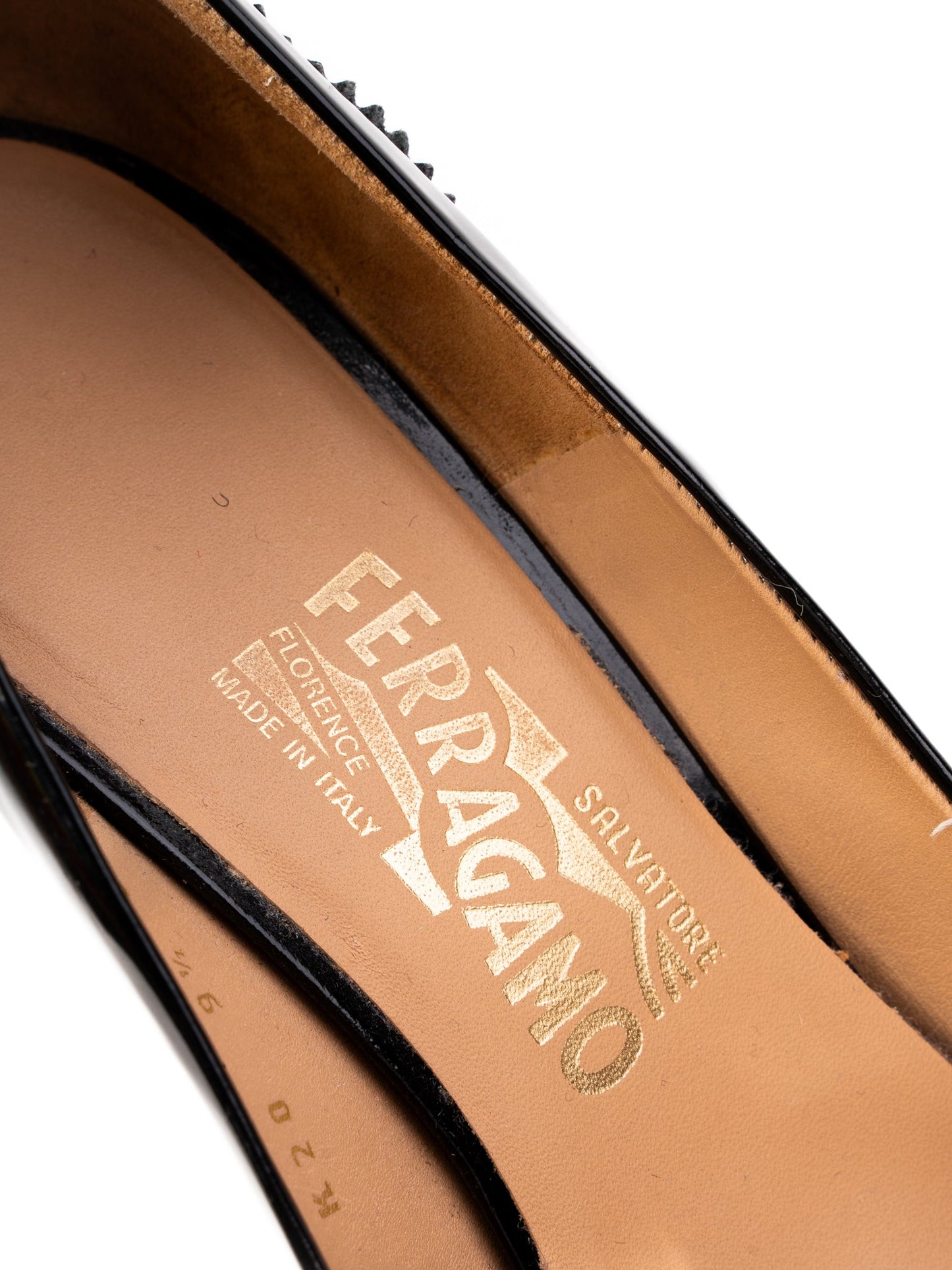 excellent salvatore ferragamo black leather high heels size 39.5