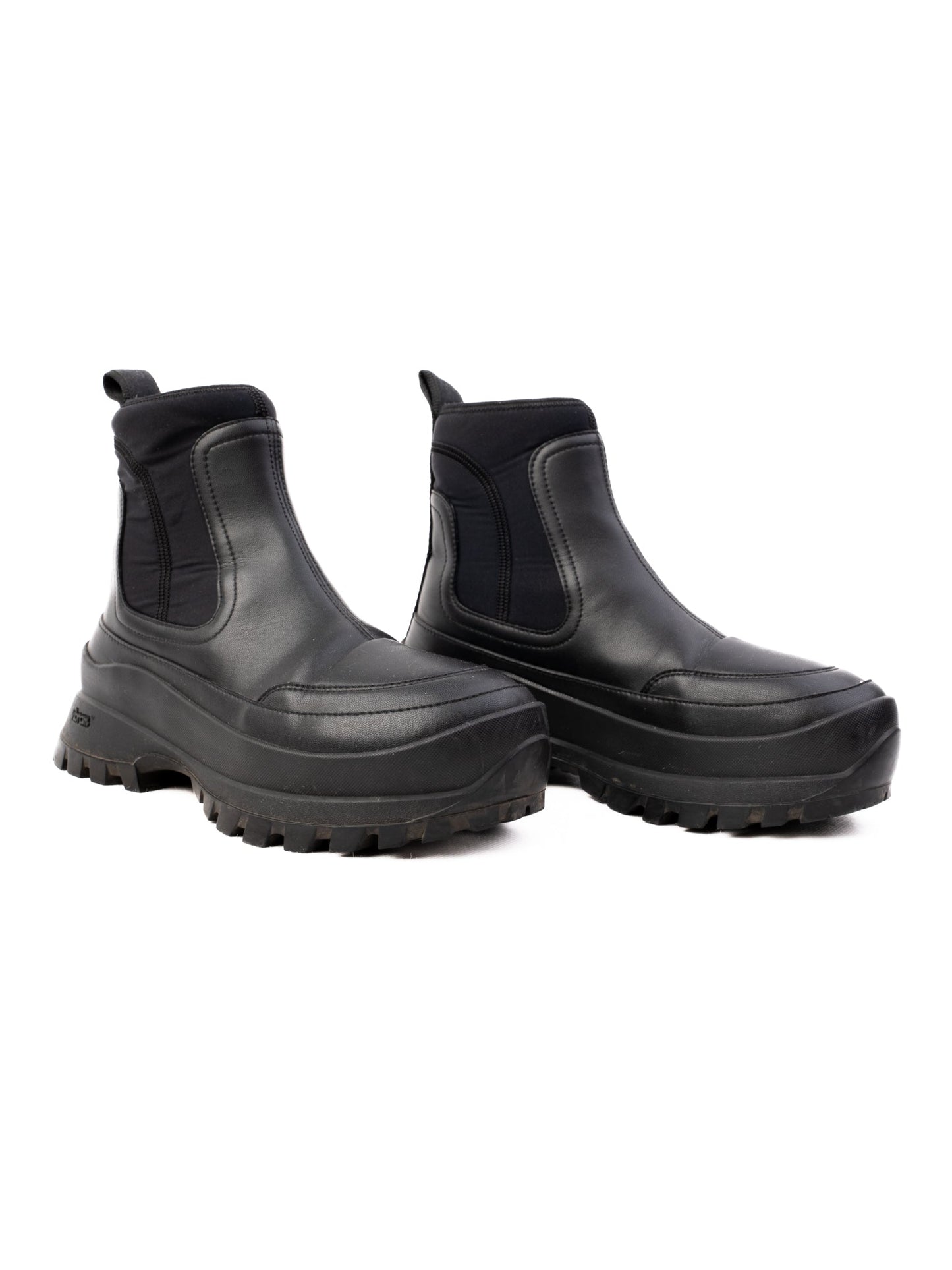 excellent stella mccartney black leather ankle boots size 36