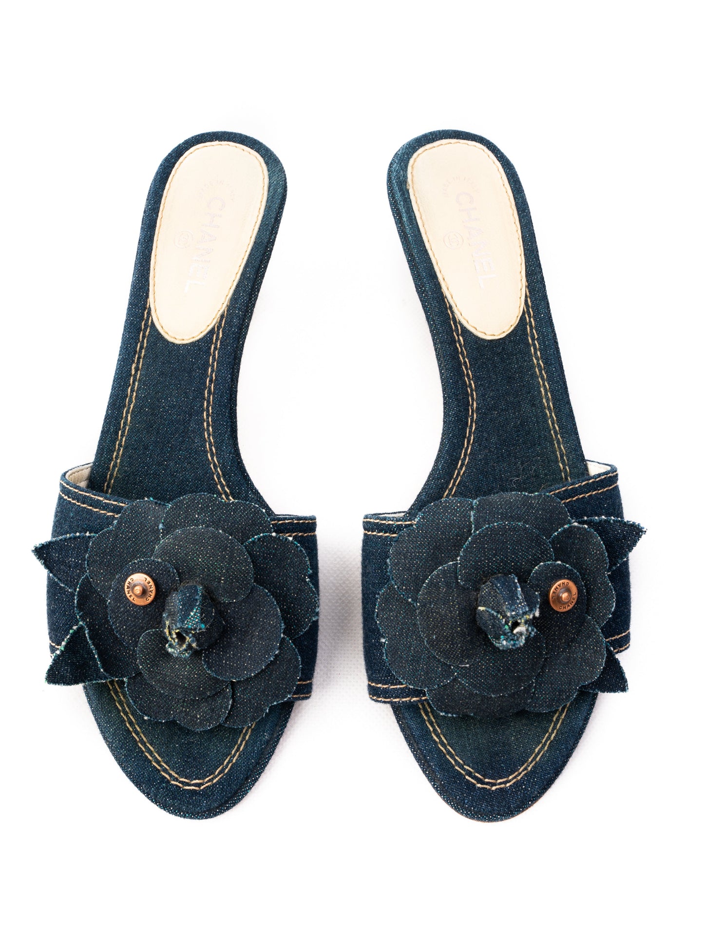 excellent chanel denim high-heeled mules blue flower embellishment