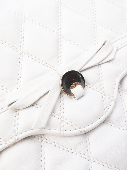 Excellent Russell Bromley White Leather Quilted Handbag with Chain Strap