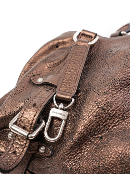 Excellent Louis Vuitton Orange Leather Handbag with Metal Hardware