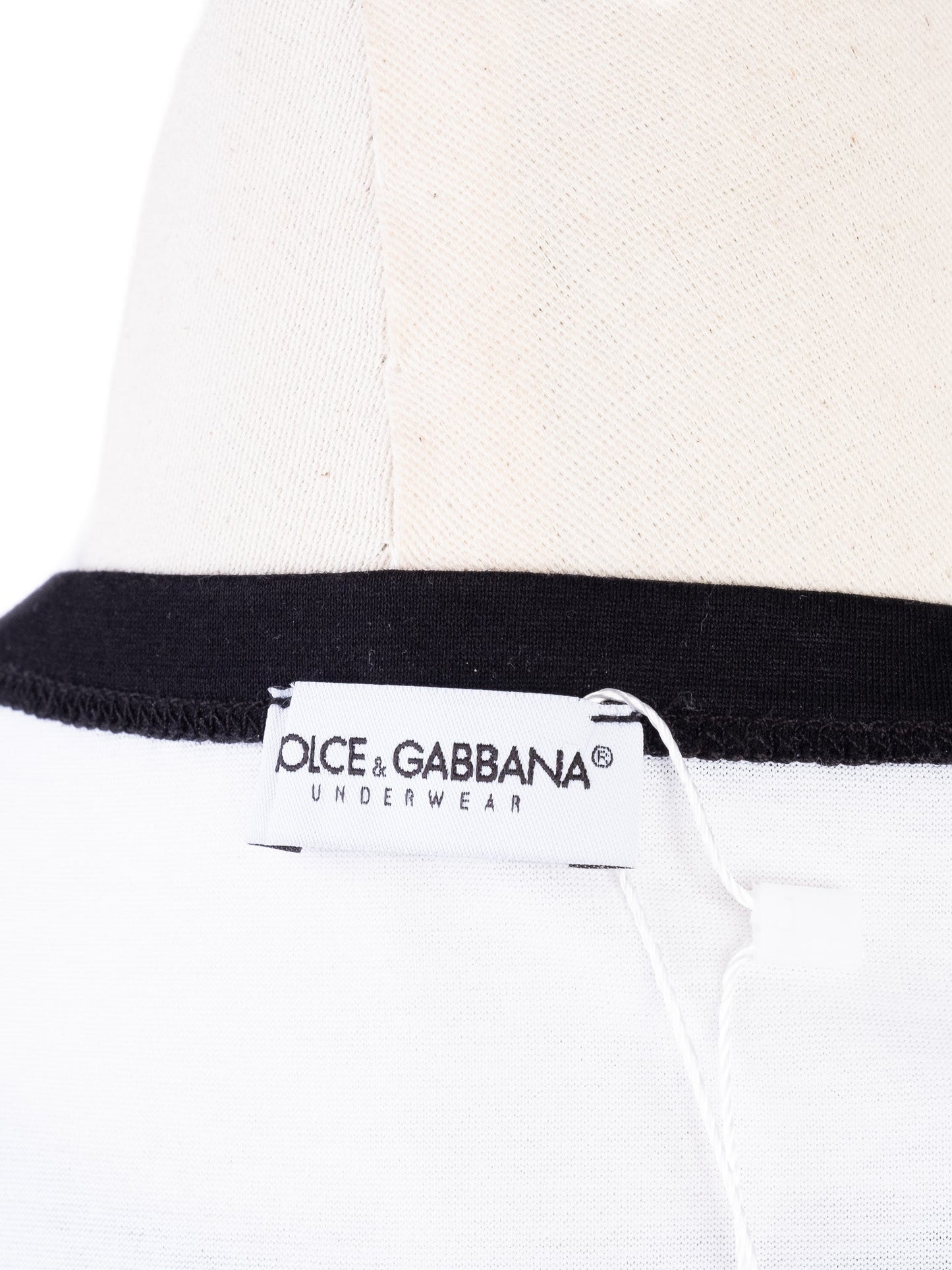excellent dolce gabbana white t-shirt with black trim size n/a