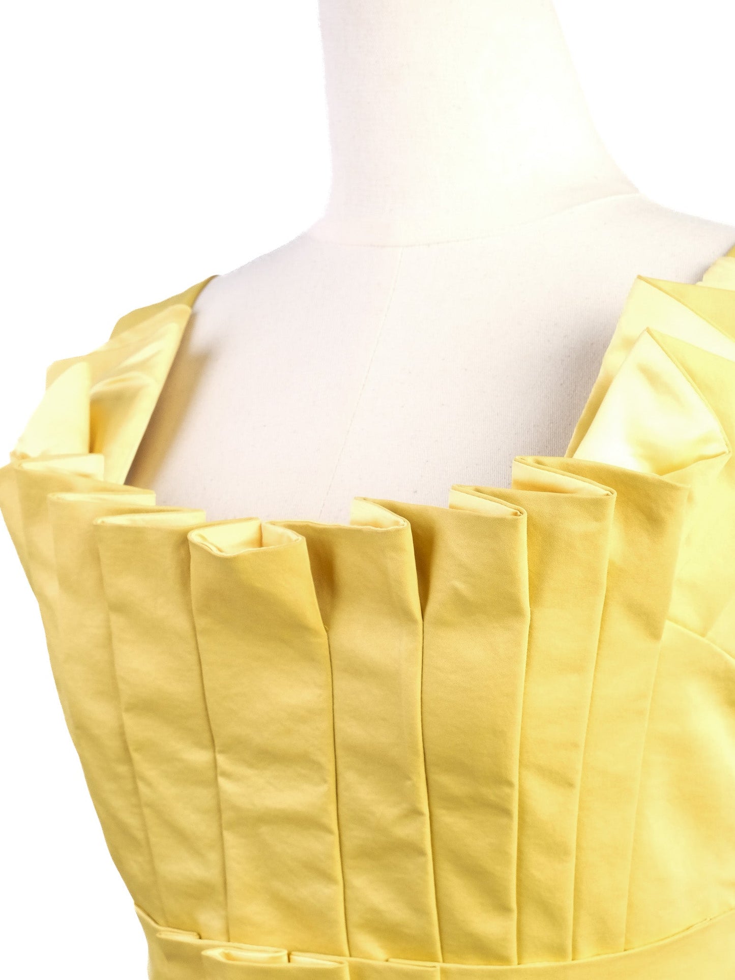 good karen millen yellow dress m square neckline pleated detail