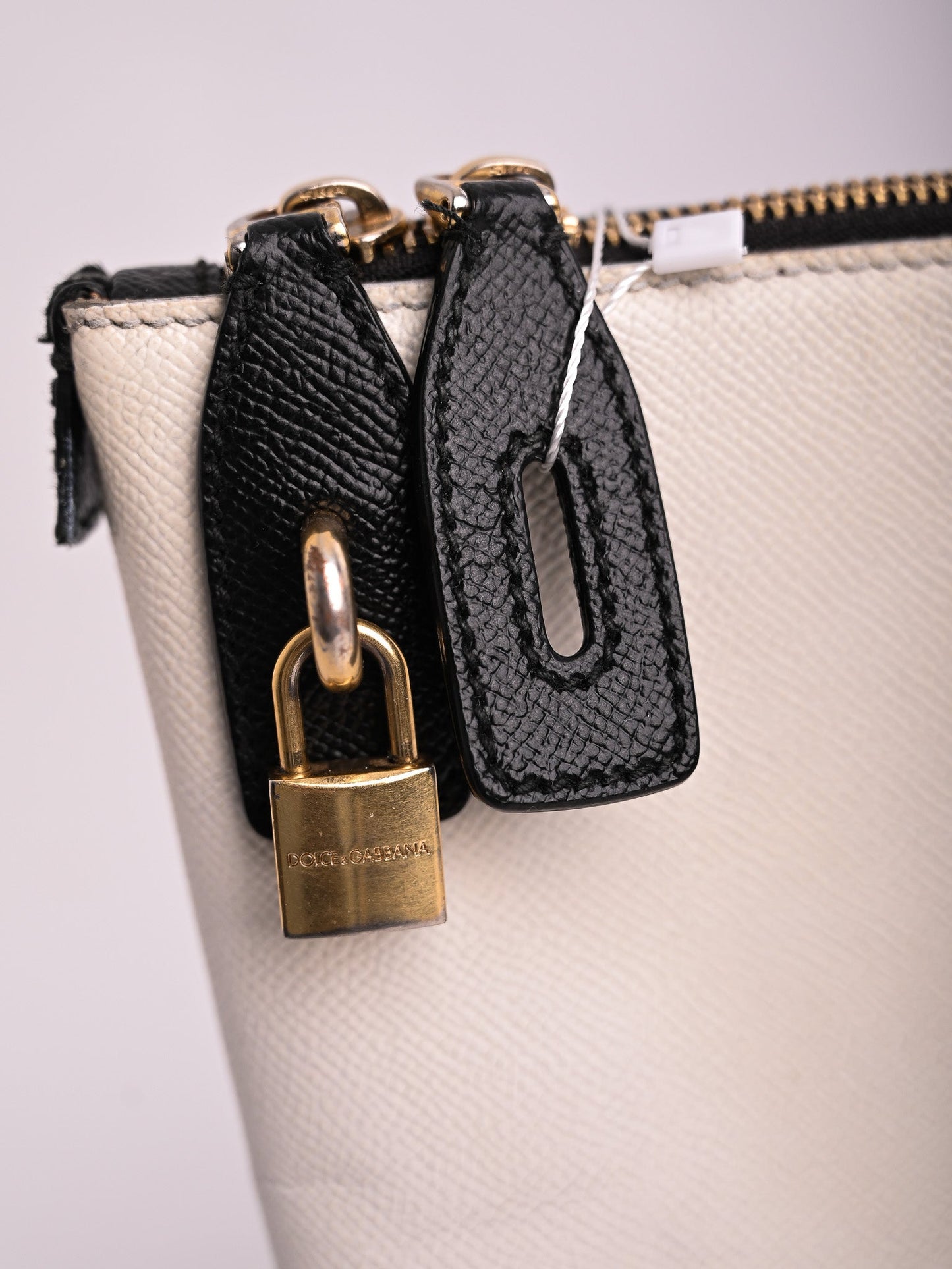 average condition dolce gabbana two-tone leather tote bag