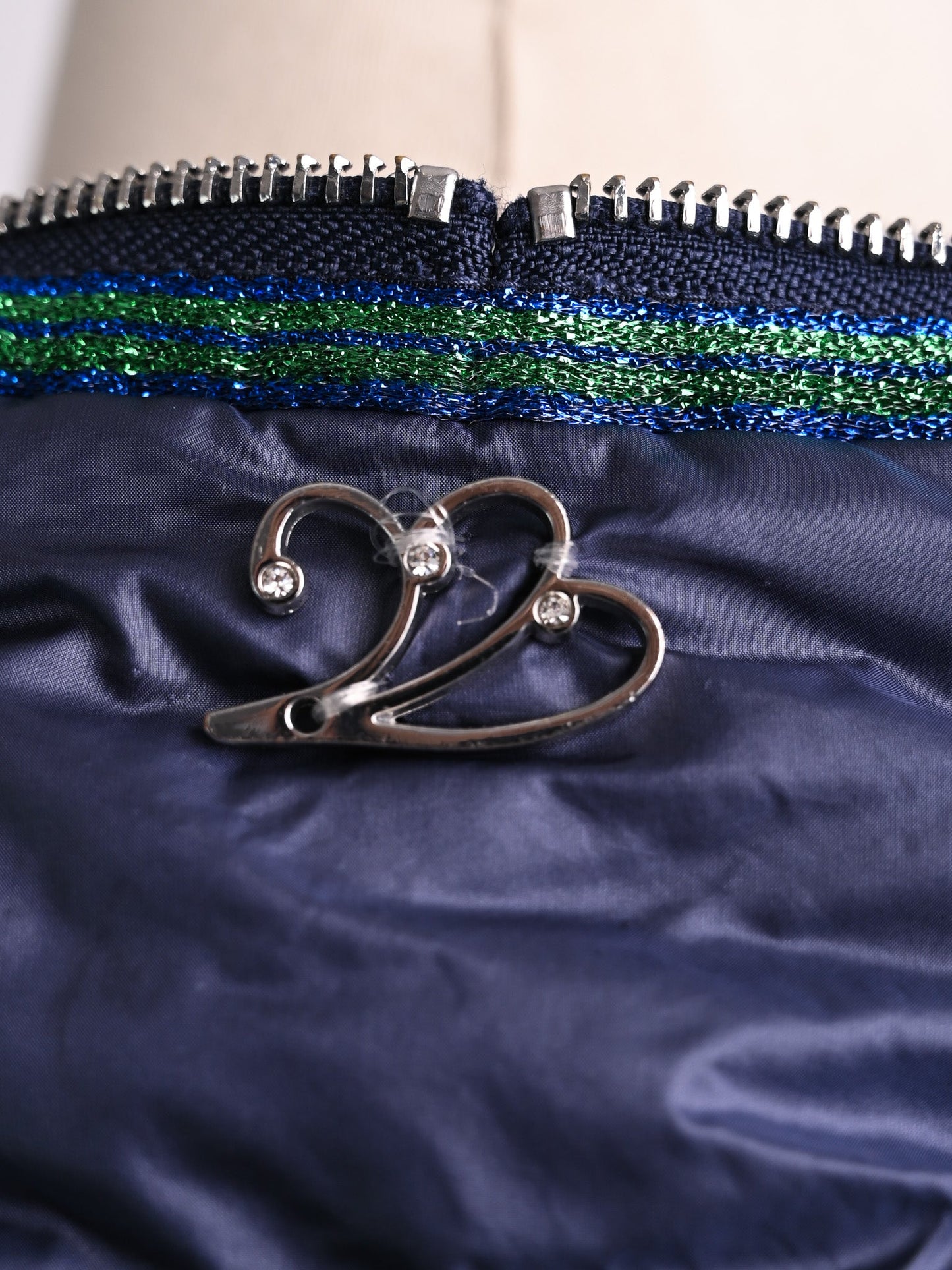 excellent liu jo blue quilted jacket size xs with hood