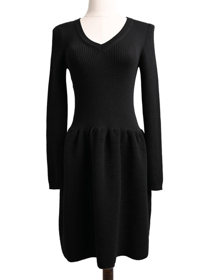 Excellent Moschino Black Wool Long Sleeve Dress Size S