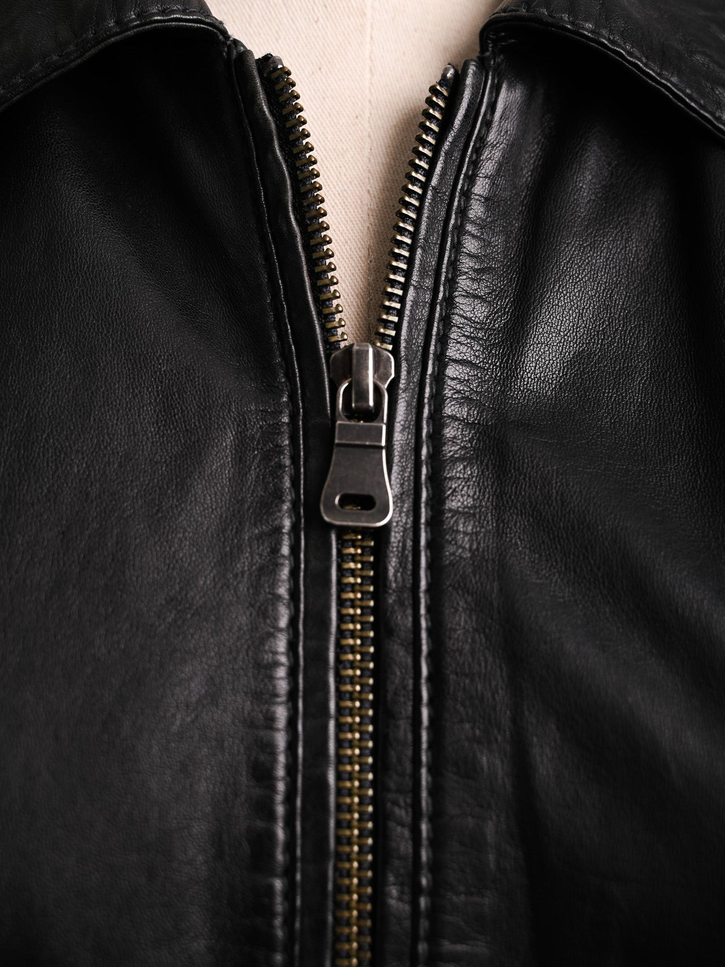 excellent henry lloyd black leather jacket size xxs women