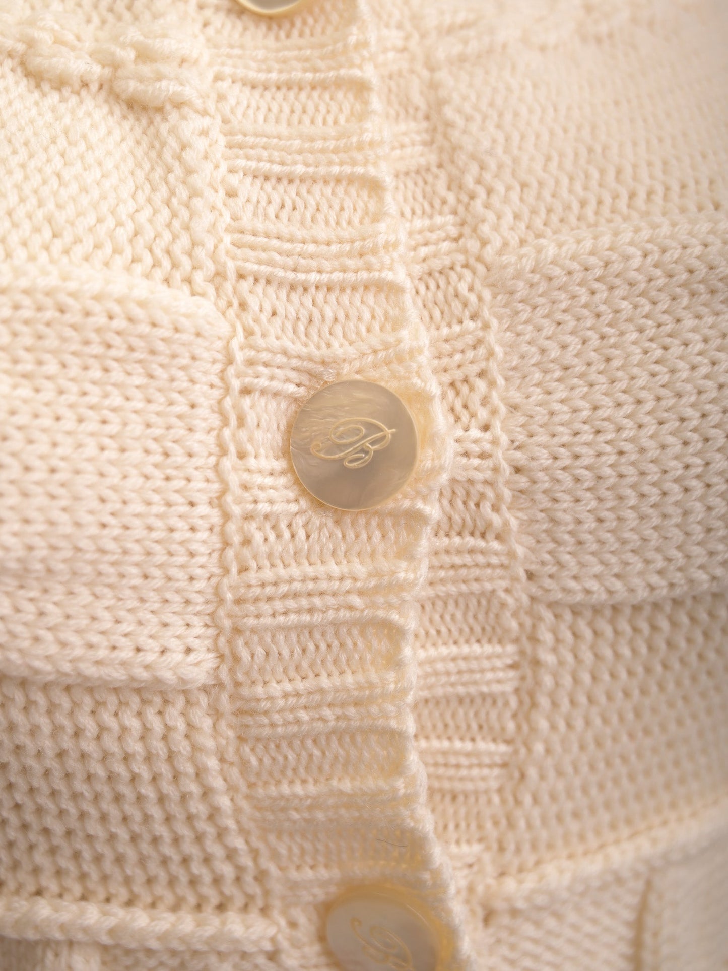 excellent miss blumarine white wool cardigan size m