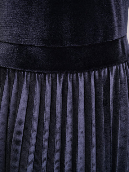 Excellent MaxCo Blue Velvet Long Sleeve Dress Size M