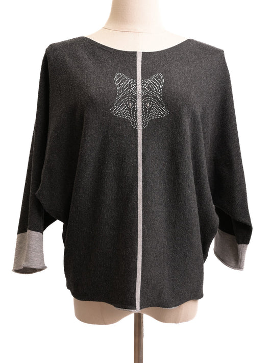 EXCELLENT Laurel Gray Sweater Size S with Rhinestone Animal Design
