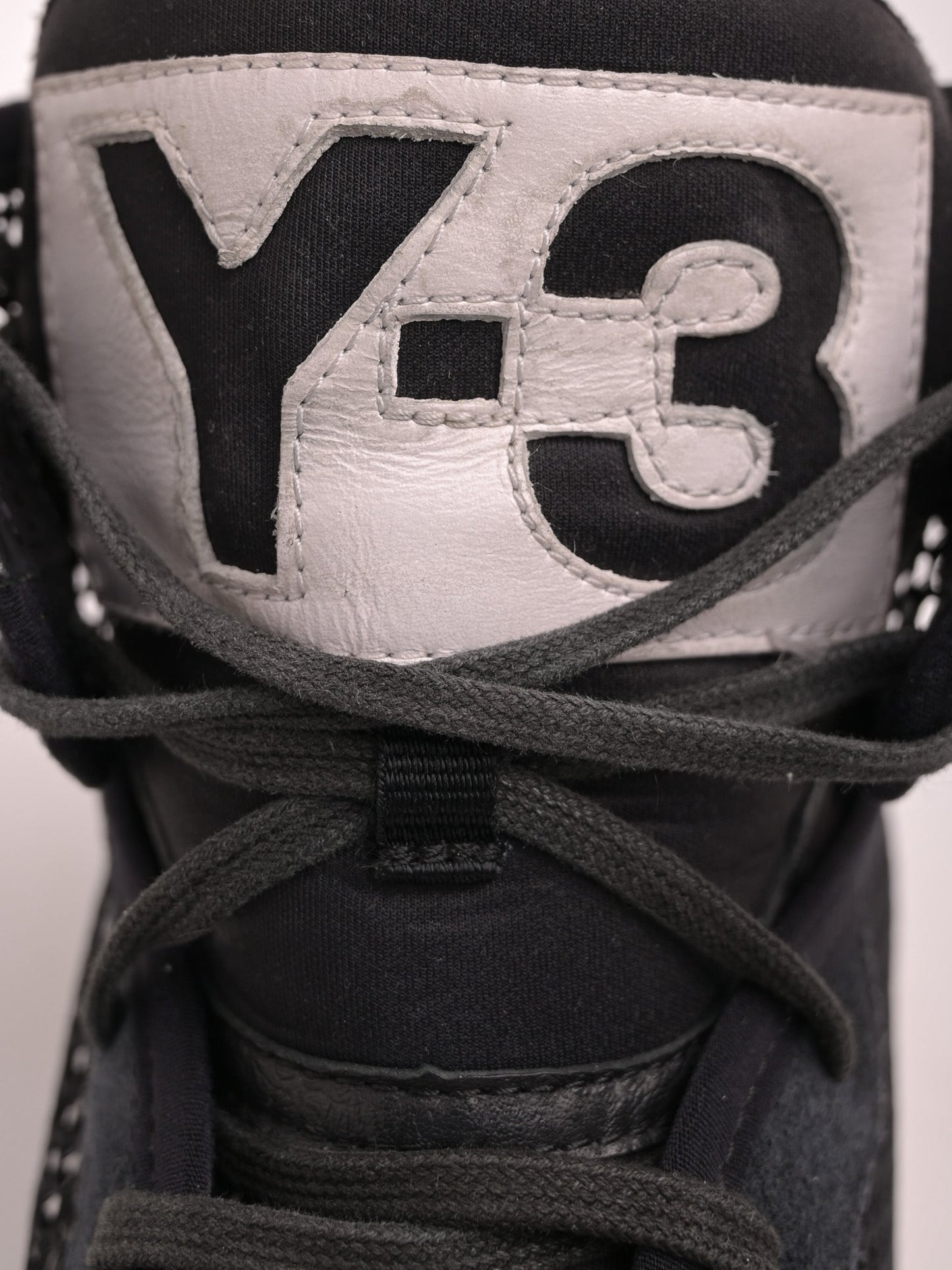 good condition yohji yamamoto y-3 black high-top sneakers size 39