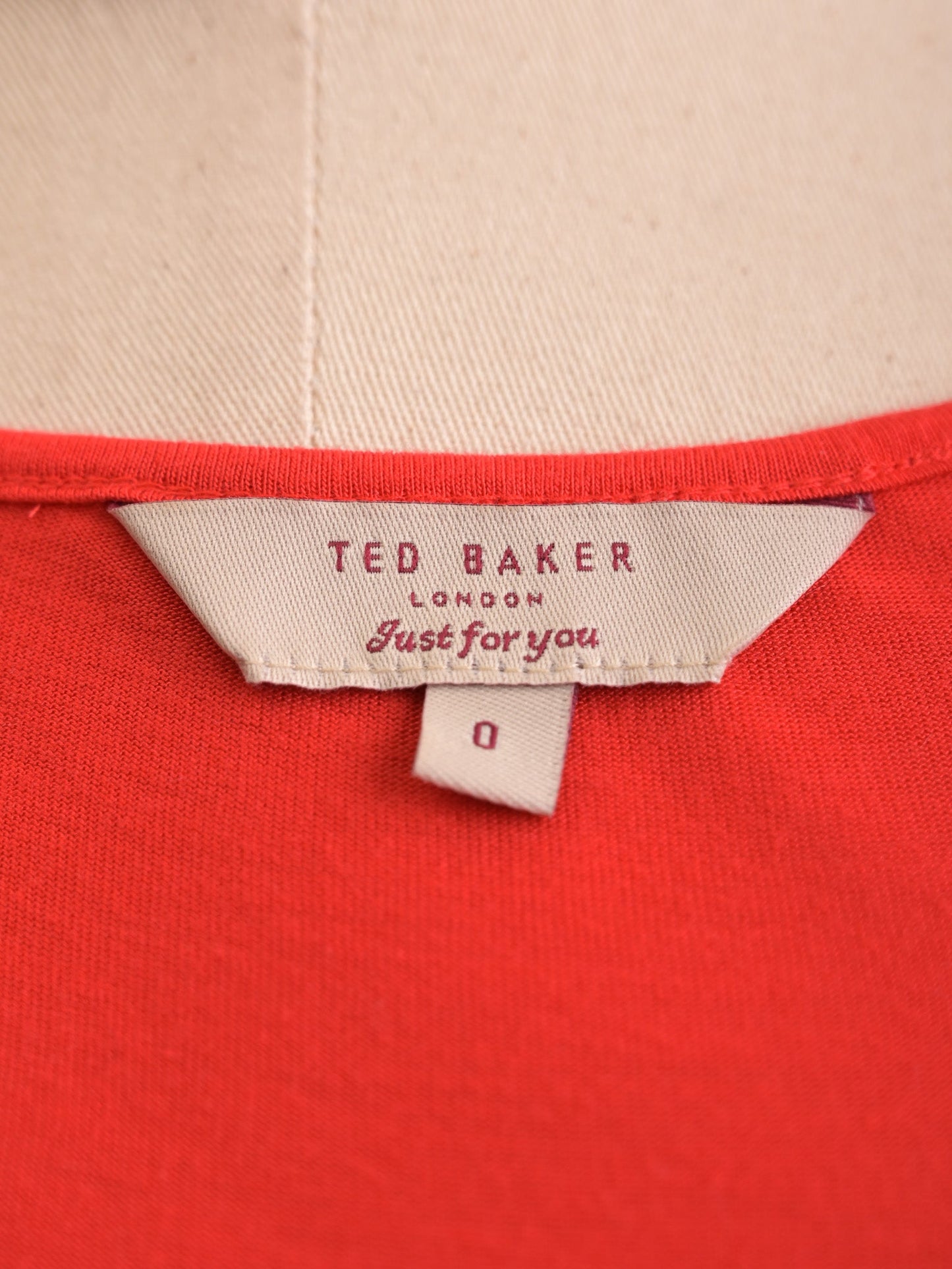 ted baker red floral t-shirt size s excellent condition