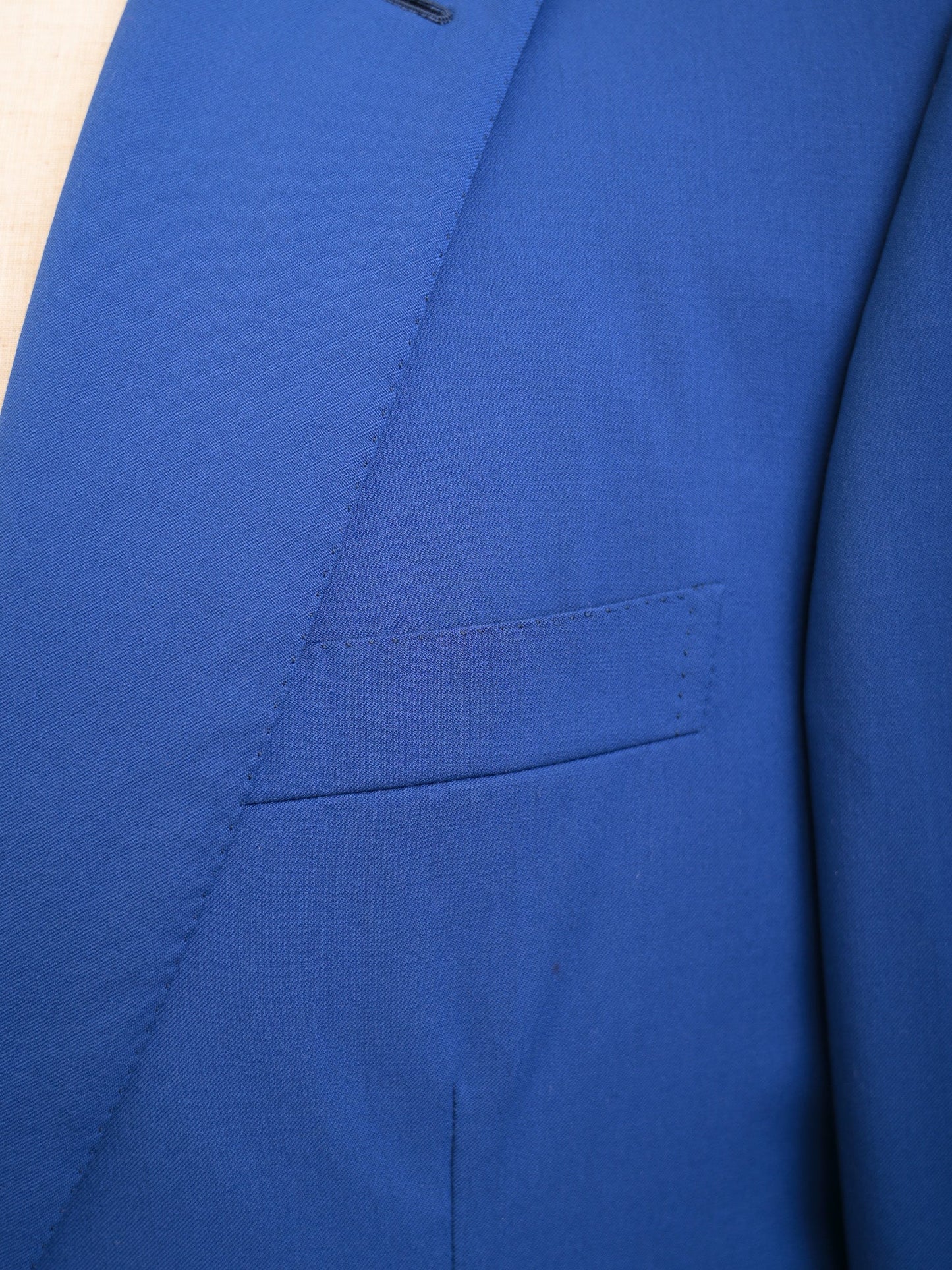 excellent brioni blue wool suit size l for men
