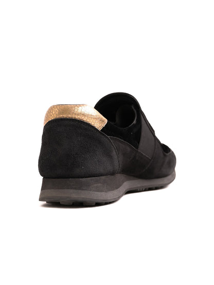 Excellent Car Shoe Women’s Black Leather Slip-Ons Size 40 with Embellishments