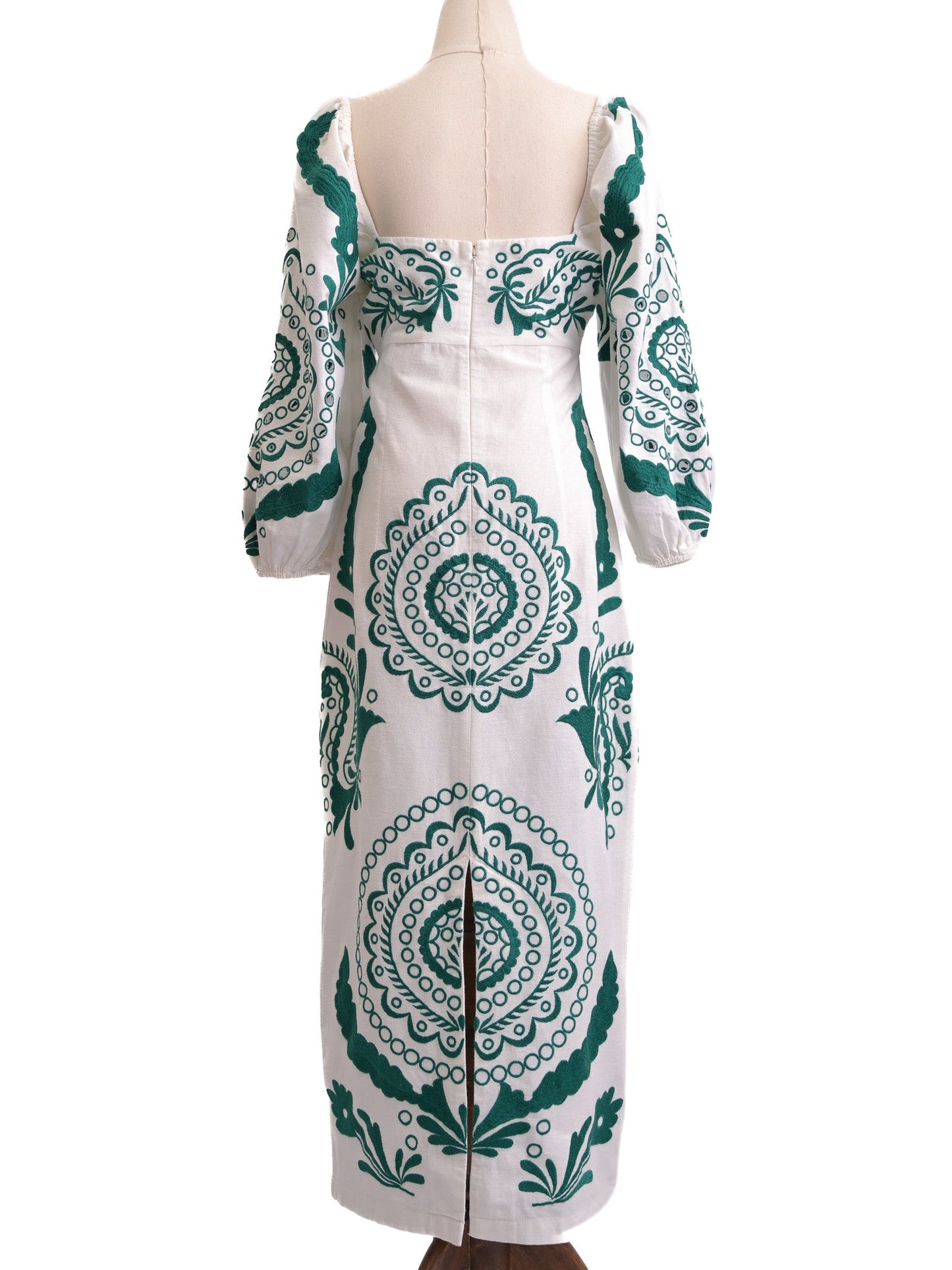 new uterque long white dress green patterns size s