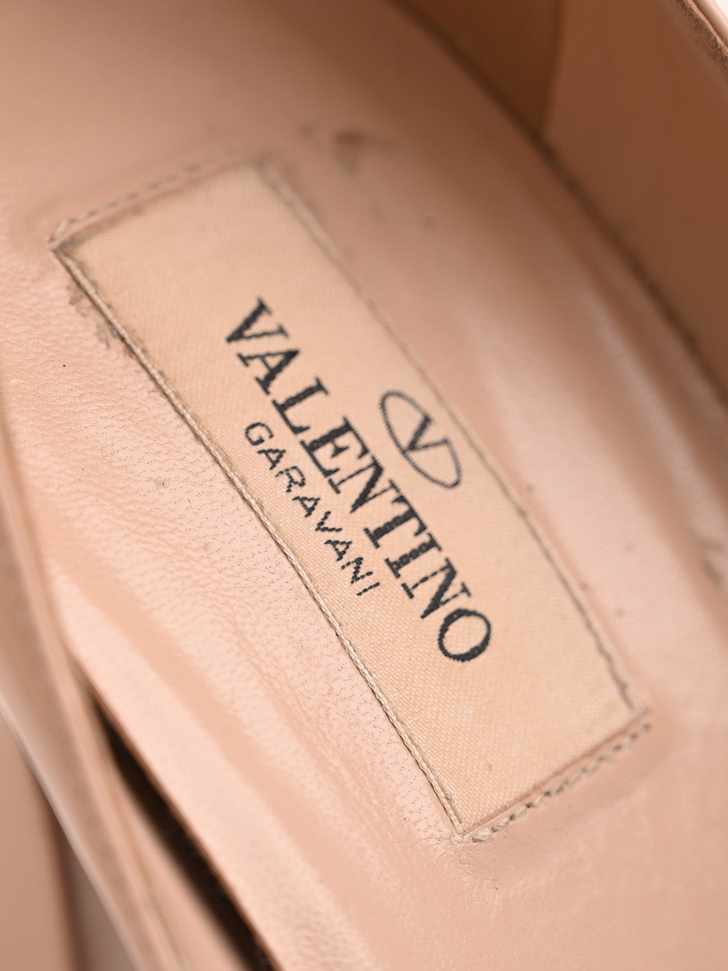 valentino pink high-heeled shoes excellent condition size n/a