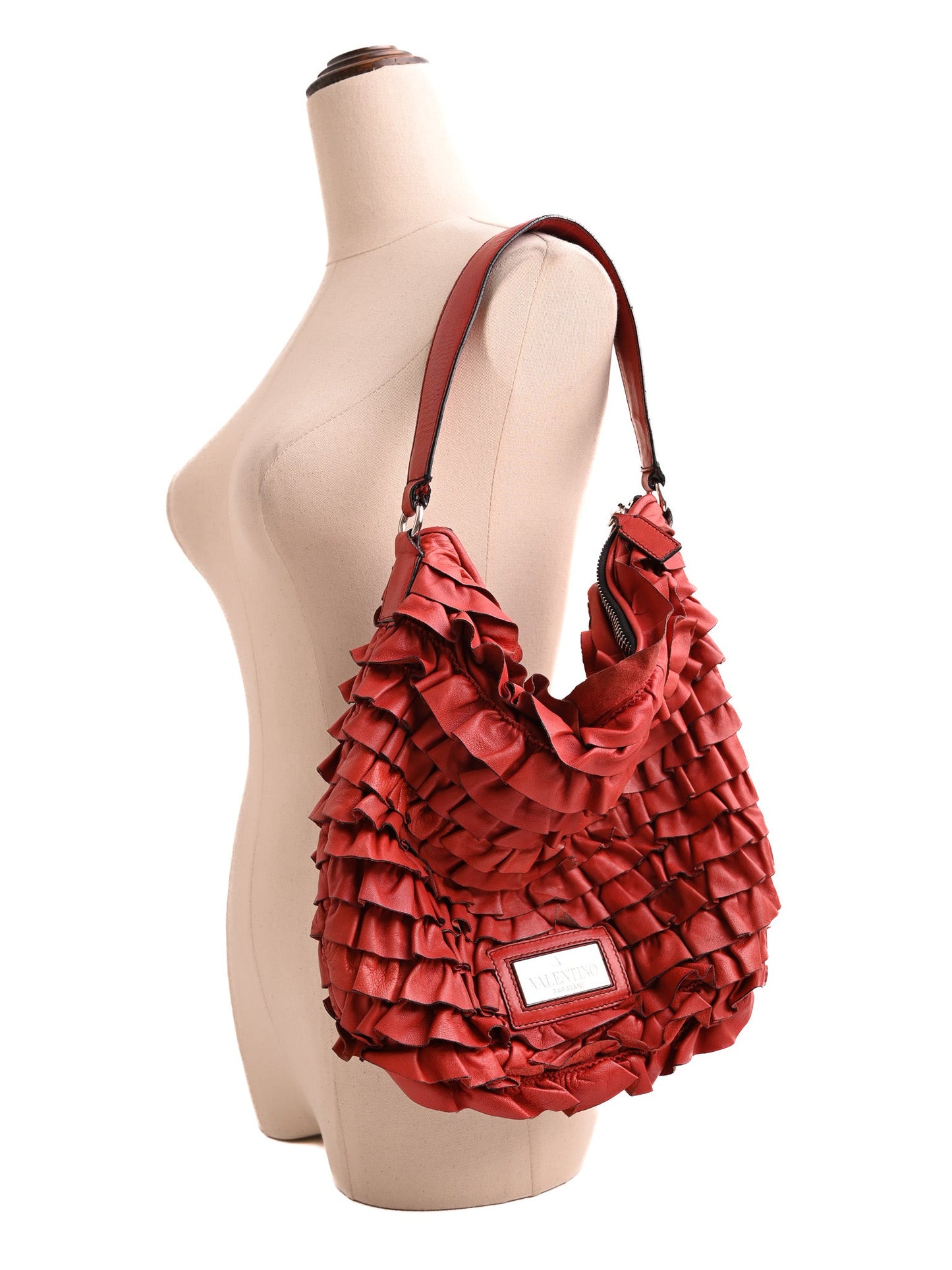 average condition valentino garavani red leather handbag