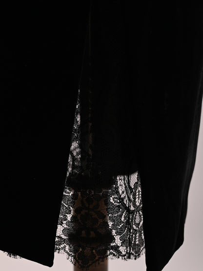 Good Valentino Black Velvet Skirt with Lace Trim Size S