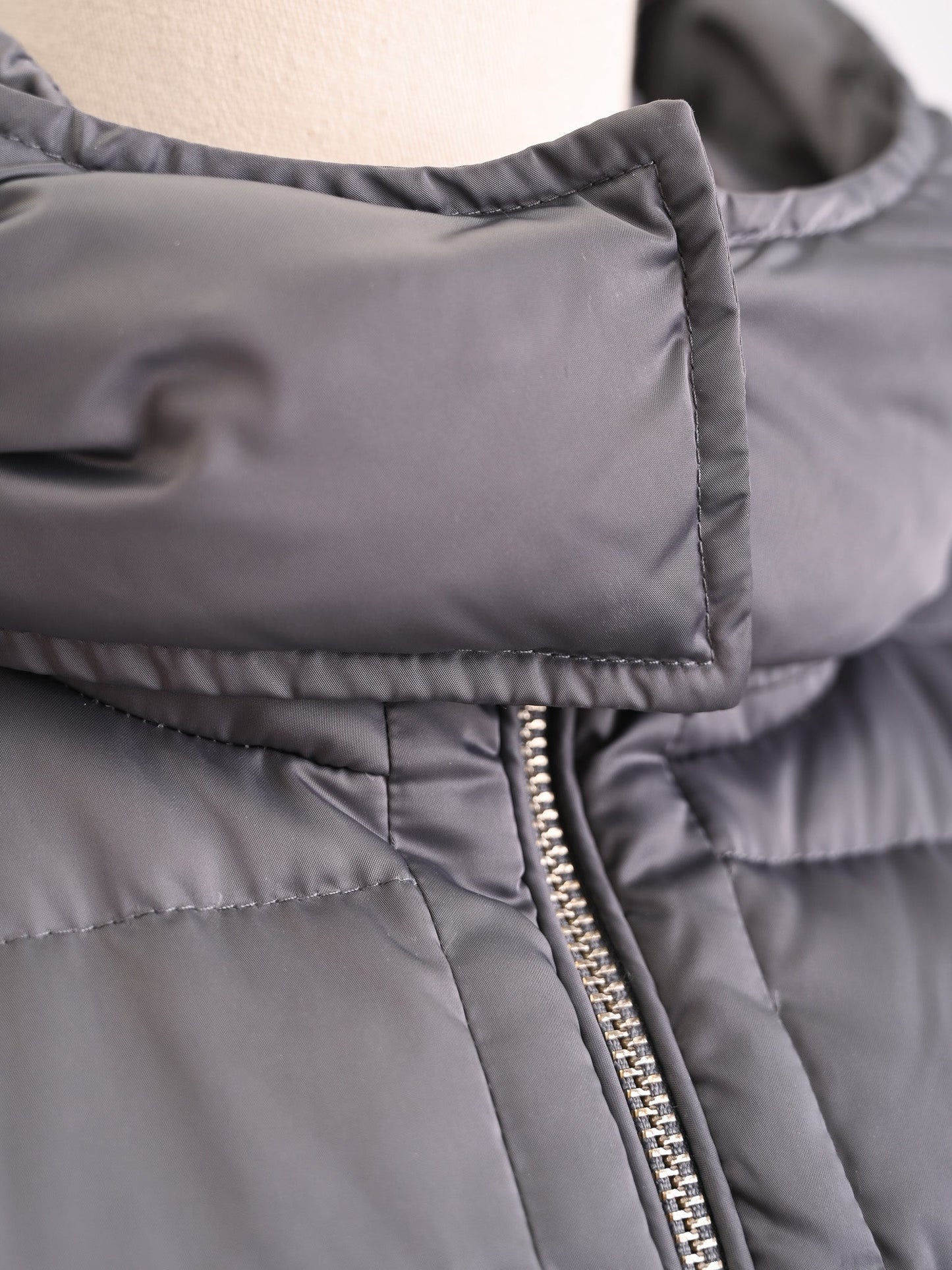 excellent trussardi gray puffer jacket size m women
