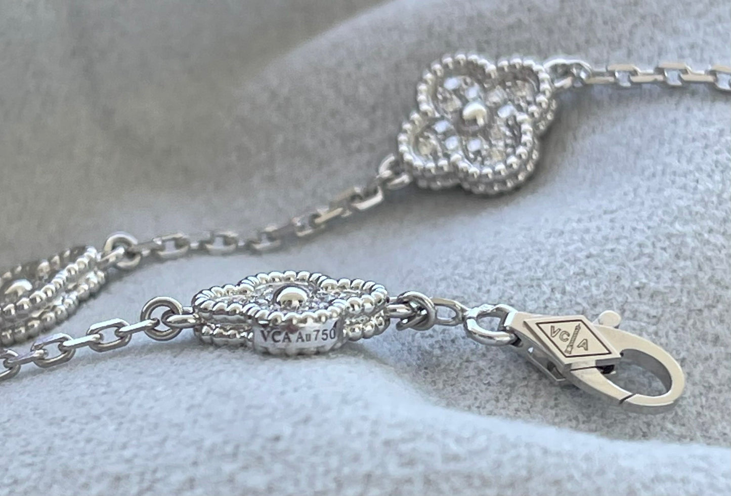 van cleef & arpels sweet alhambra diamond pave 6 motifs white gold bracelet