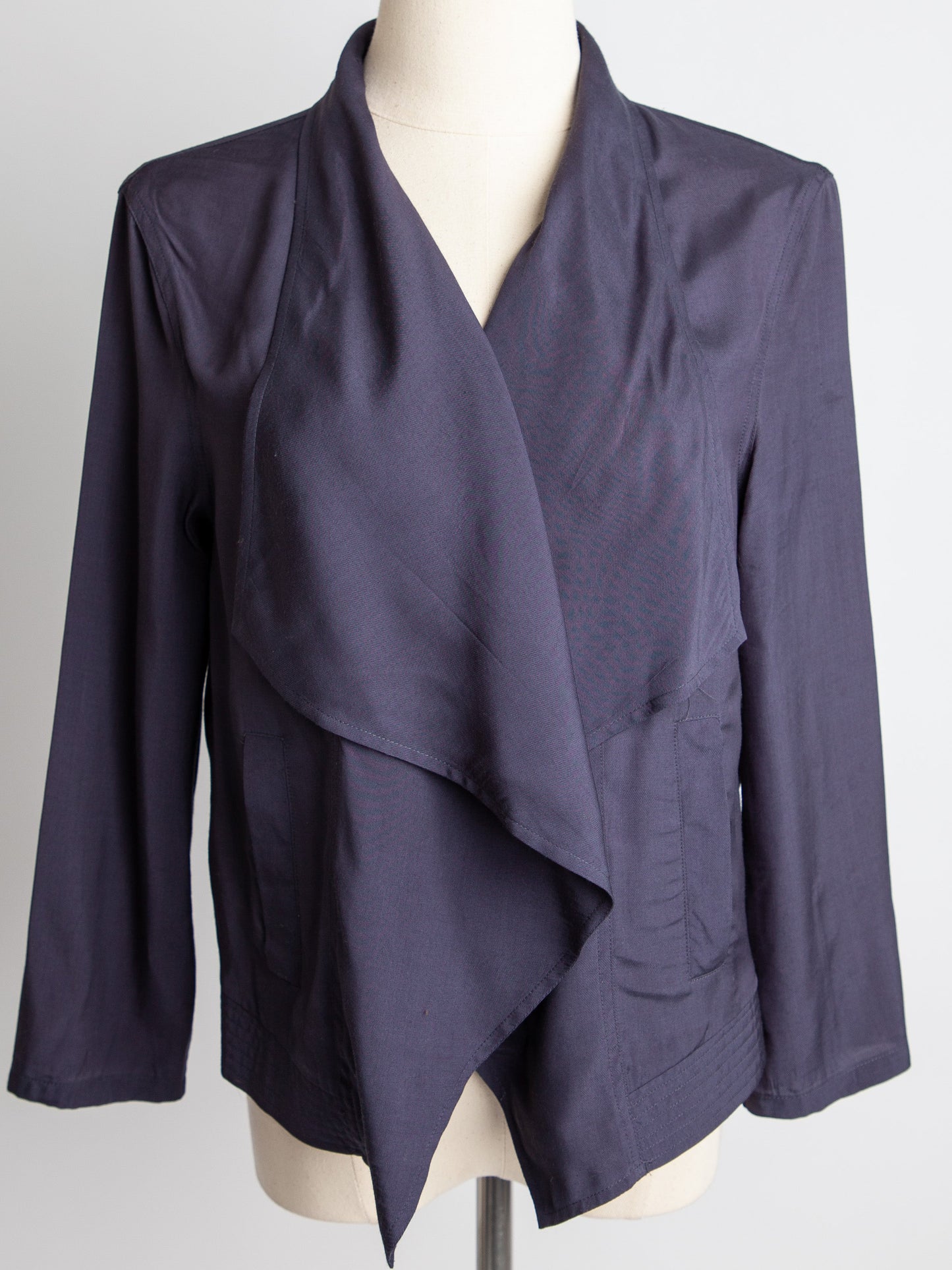 good dkny women's blue viscose jacket xs with waterfall collar