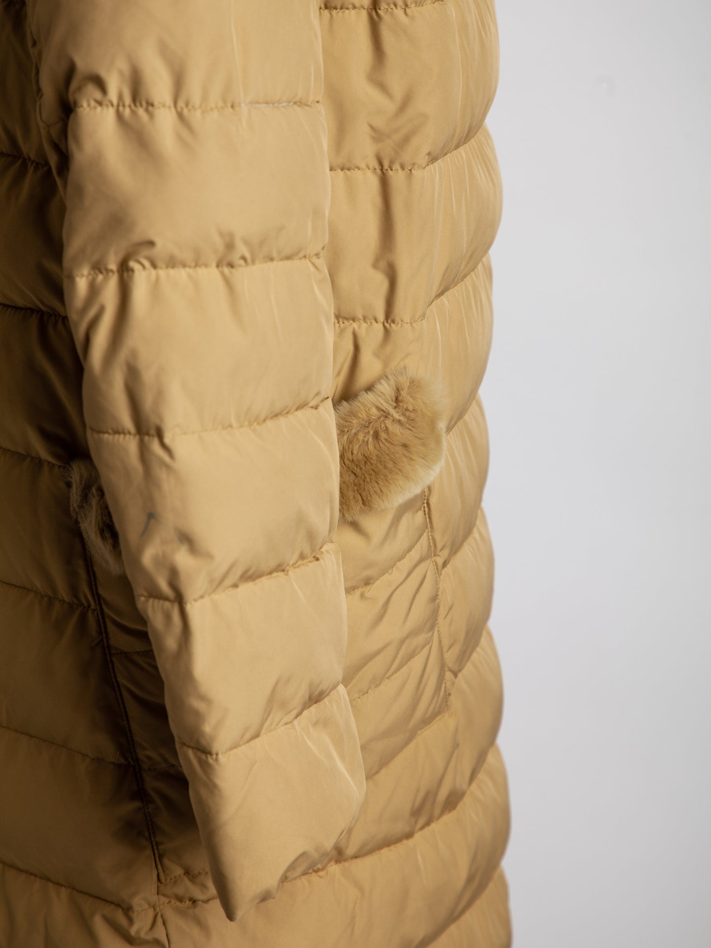 good pregio white polyester long puffer coat with hood xxs