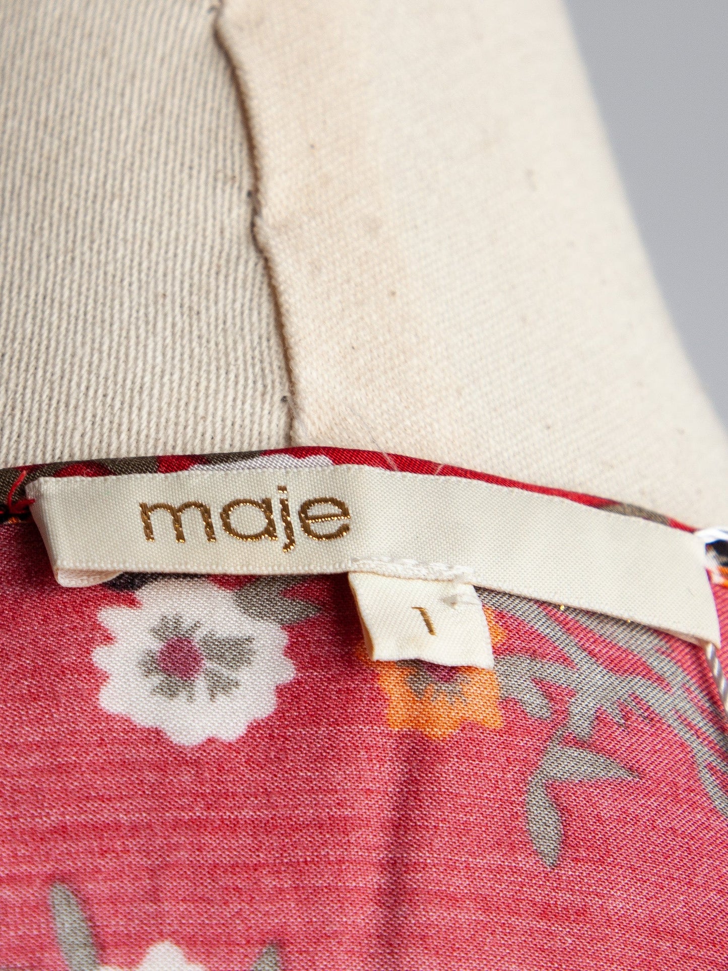 good maje red floral v-neck shirt size l viscose women