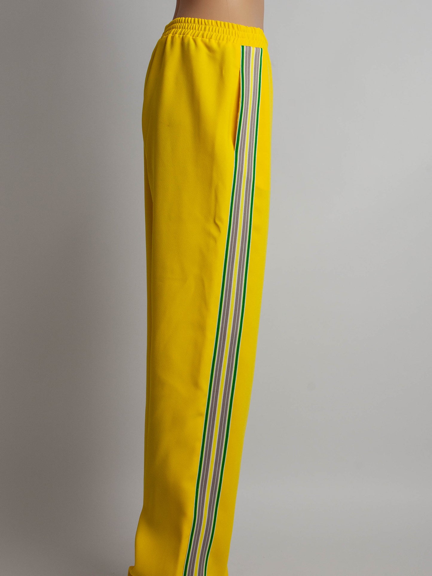 good pinko yellow women’s polyester pants size s with stripes