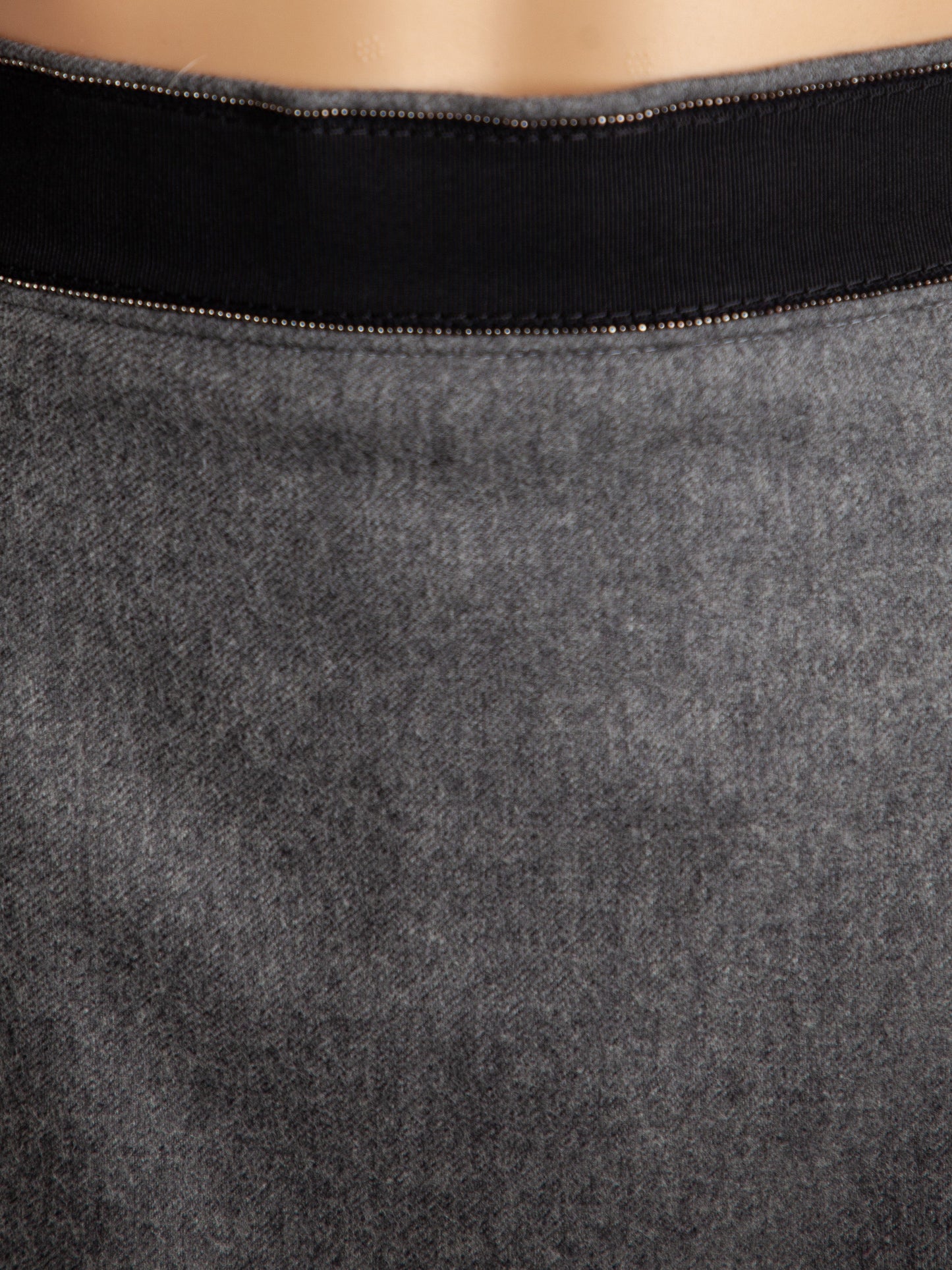 good condition laurel gray cashmere skirt size l women