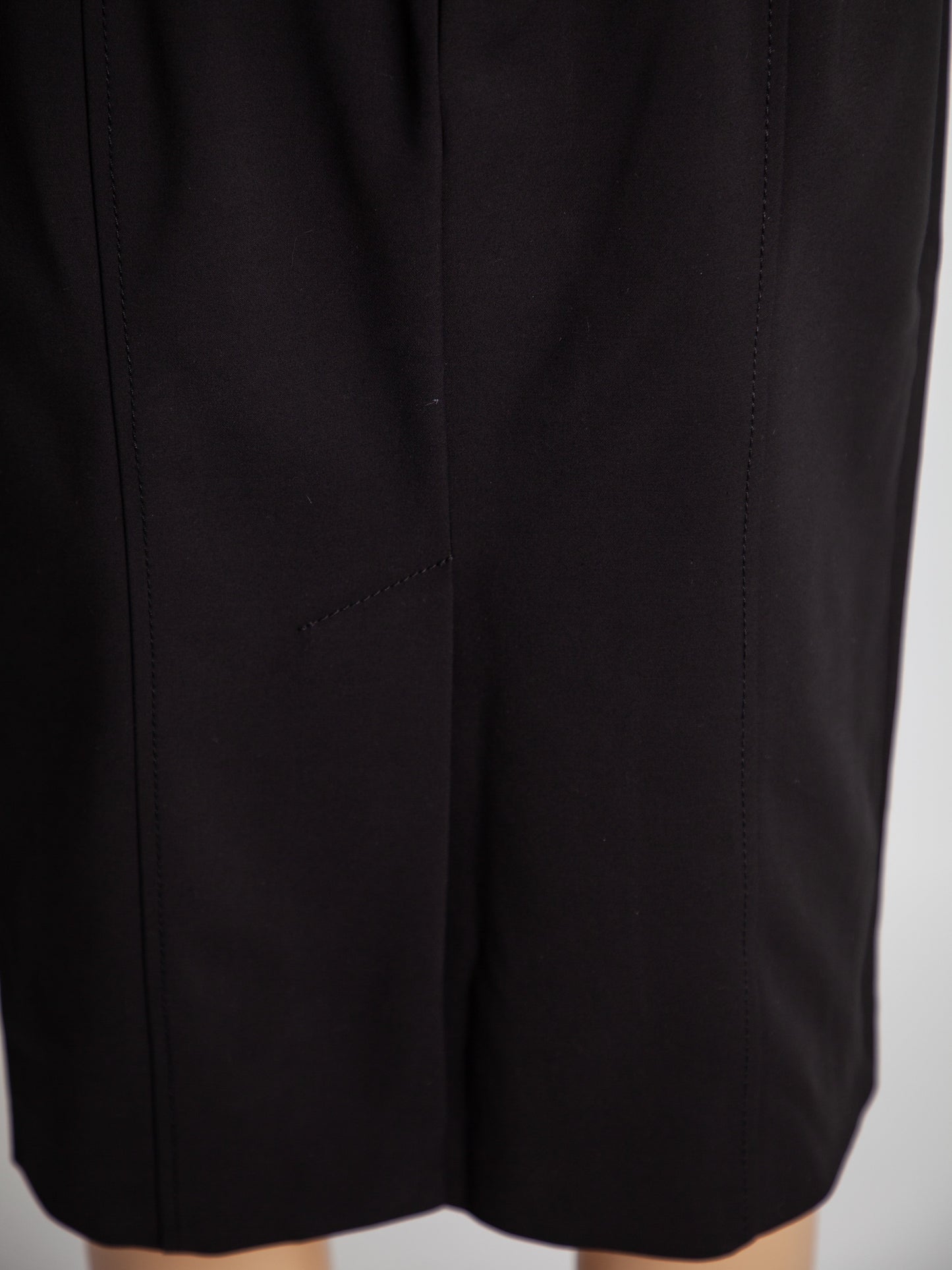 max mara black pencil skirt size l - good condition