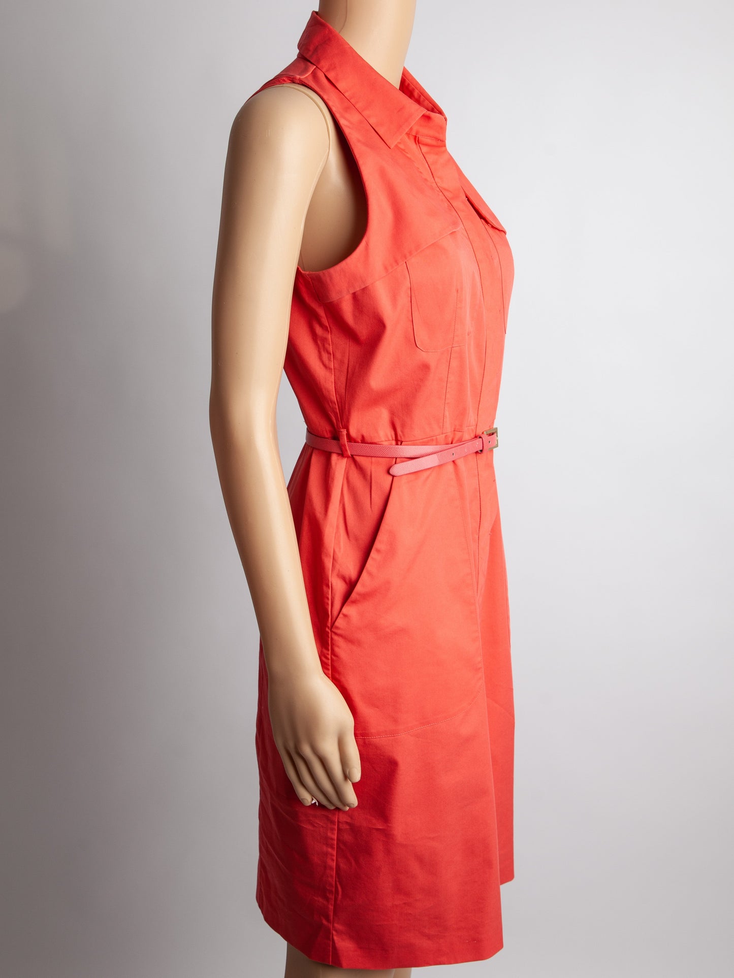 good elie tahari red cotton dress with collar & belt