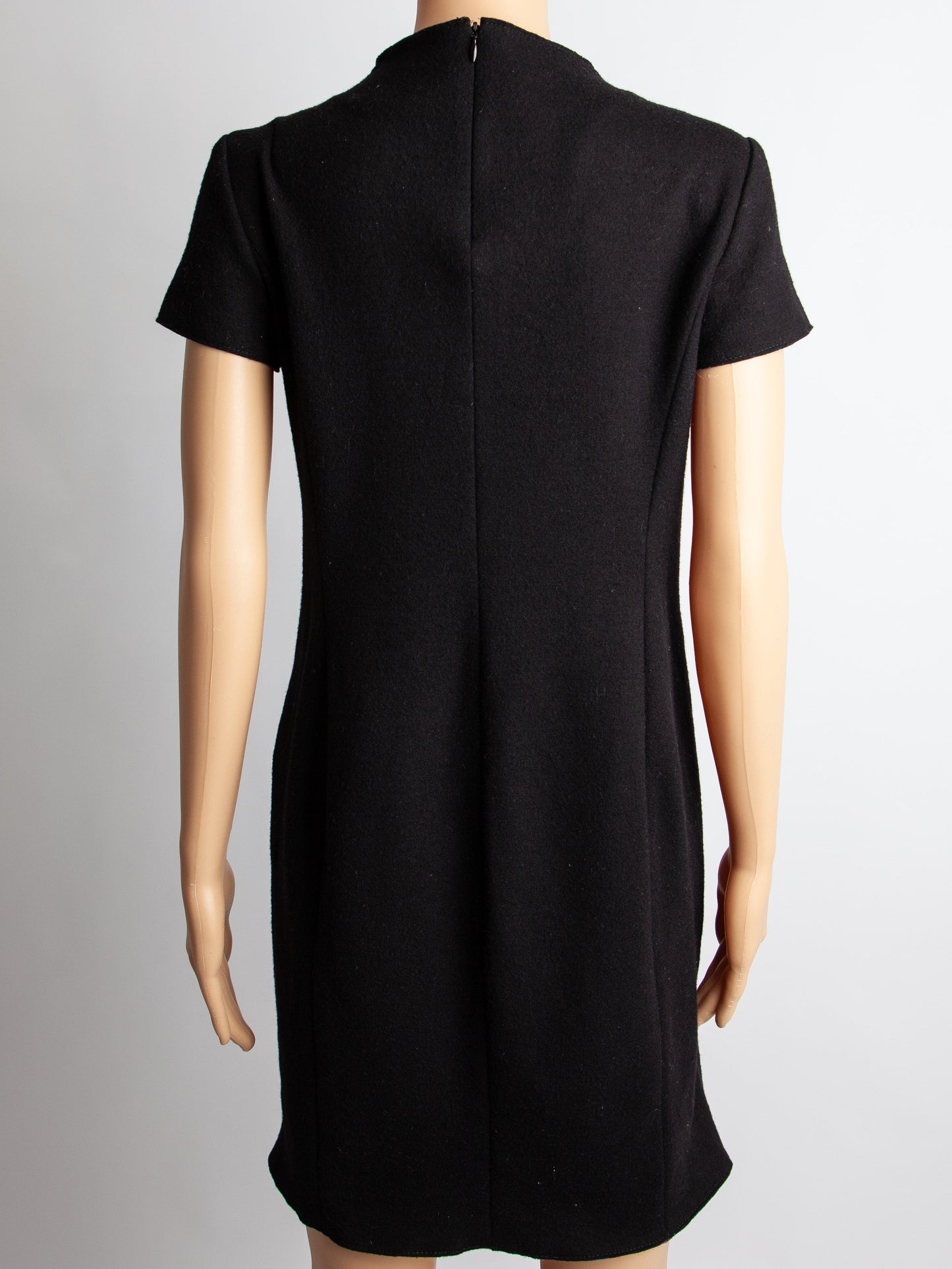 good emilio pucci black cashmere dress size l with belt