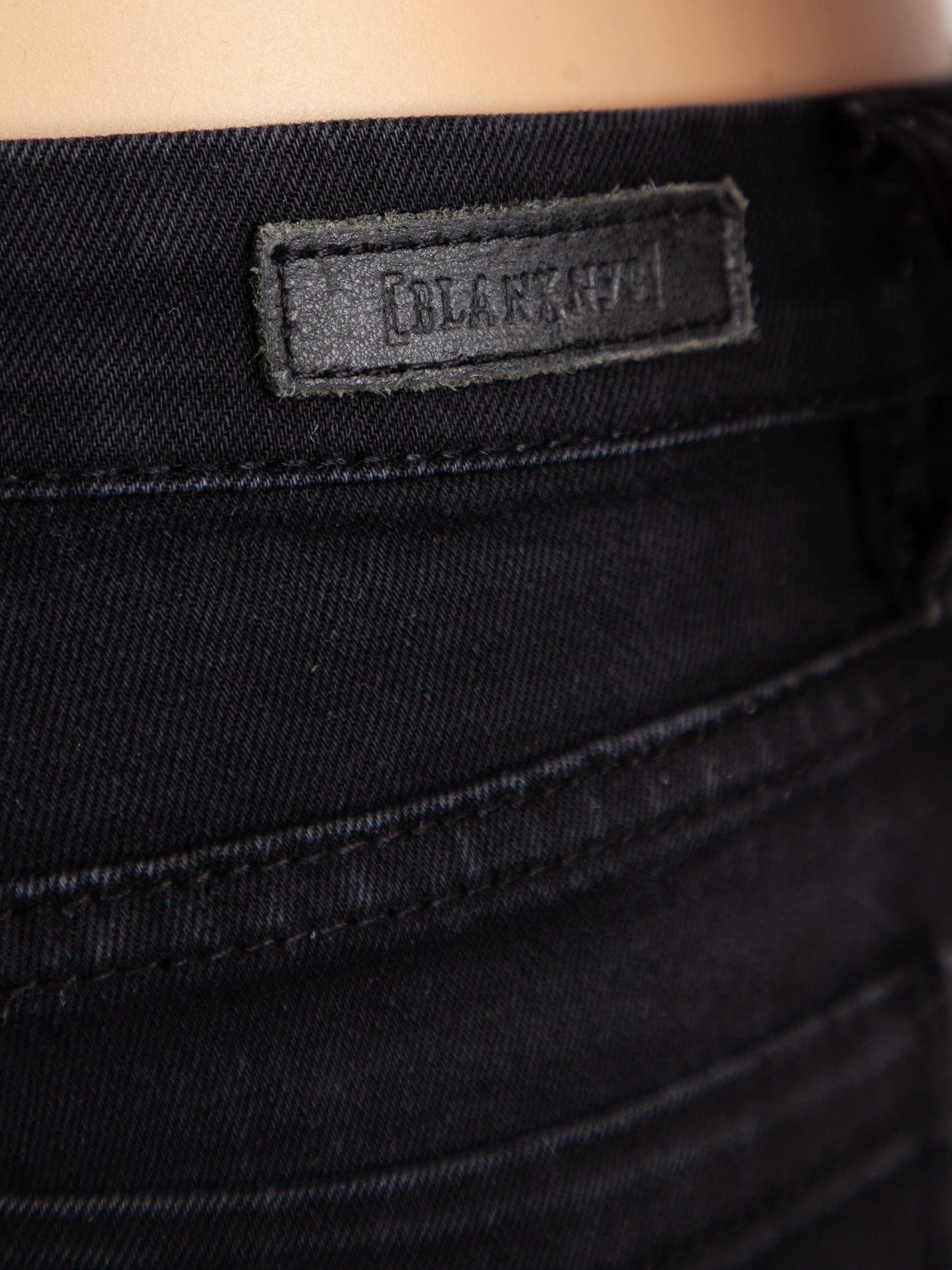 good blanknyc black distressed skinny jeans size xs