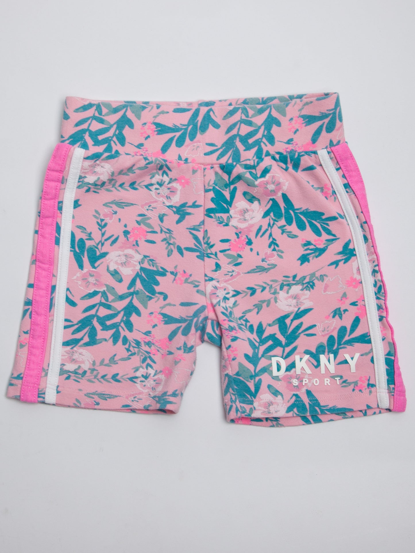 good dkny pink floral kids shorts size 5 with logo