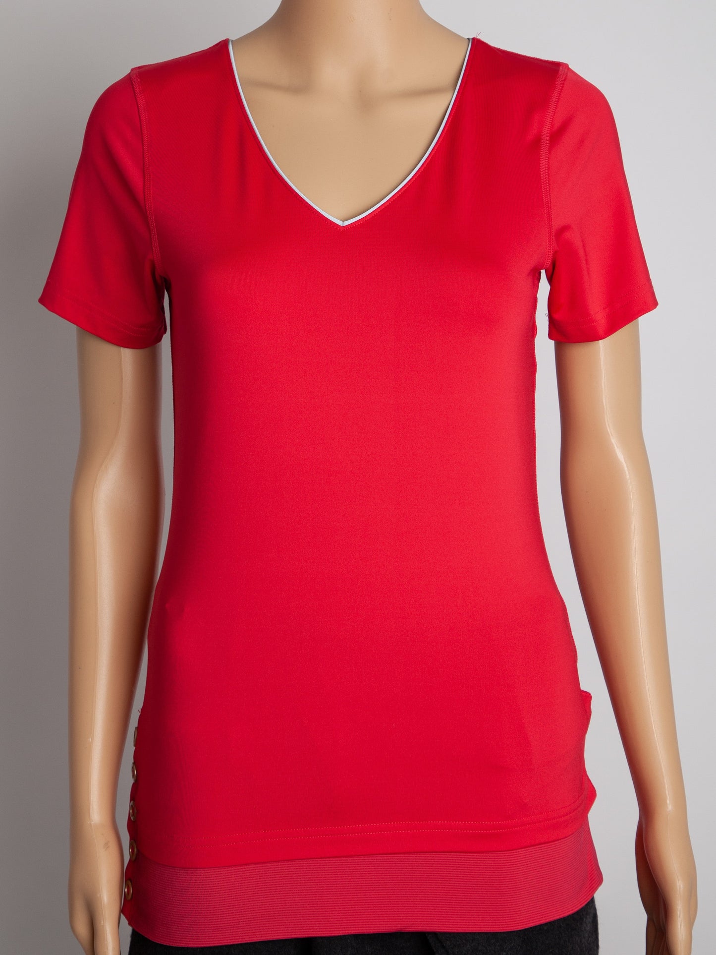 excellent reebok women's pink v-neck t-shirt size not specified