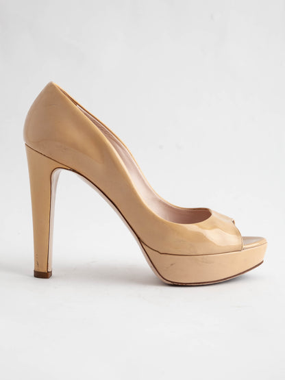 Average Miu Miu White Leather Peep-Toe High Heels Size 38