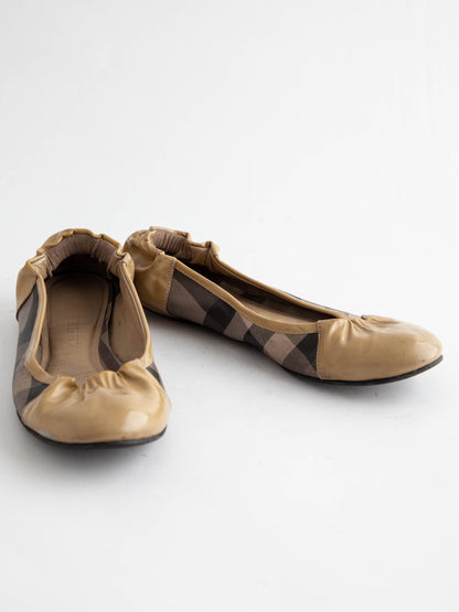 Average Burberry Beige Plaid Ballet Flats Fabric Size 37