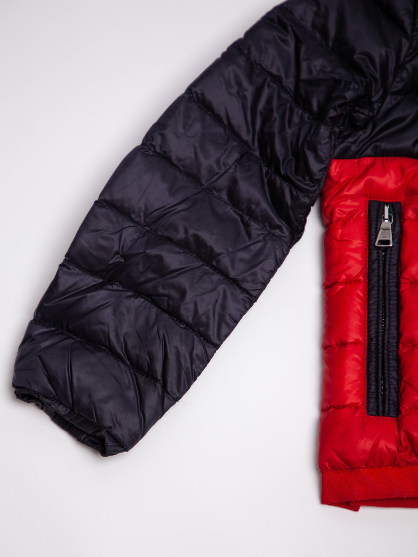 good moncler red puffer jacket for kids size 5 with hood